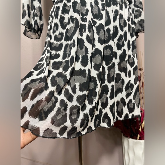 Leopard Print Cover Up - Picture 9 of 10